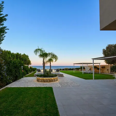 Sea Homes Villas- Alberto Вилла Киотари